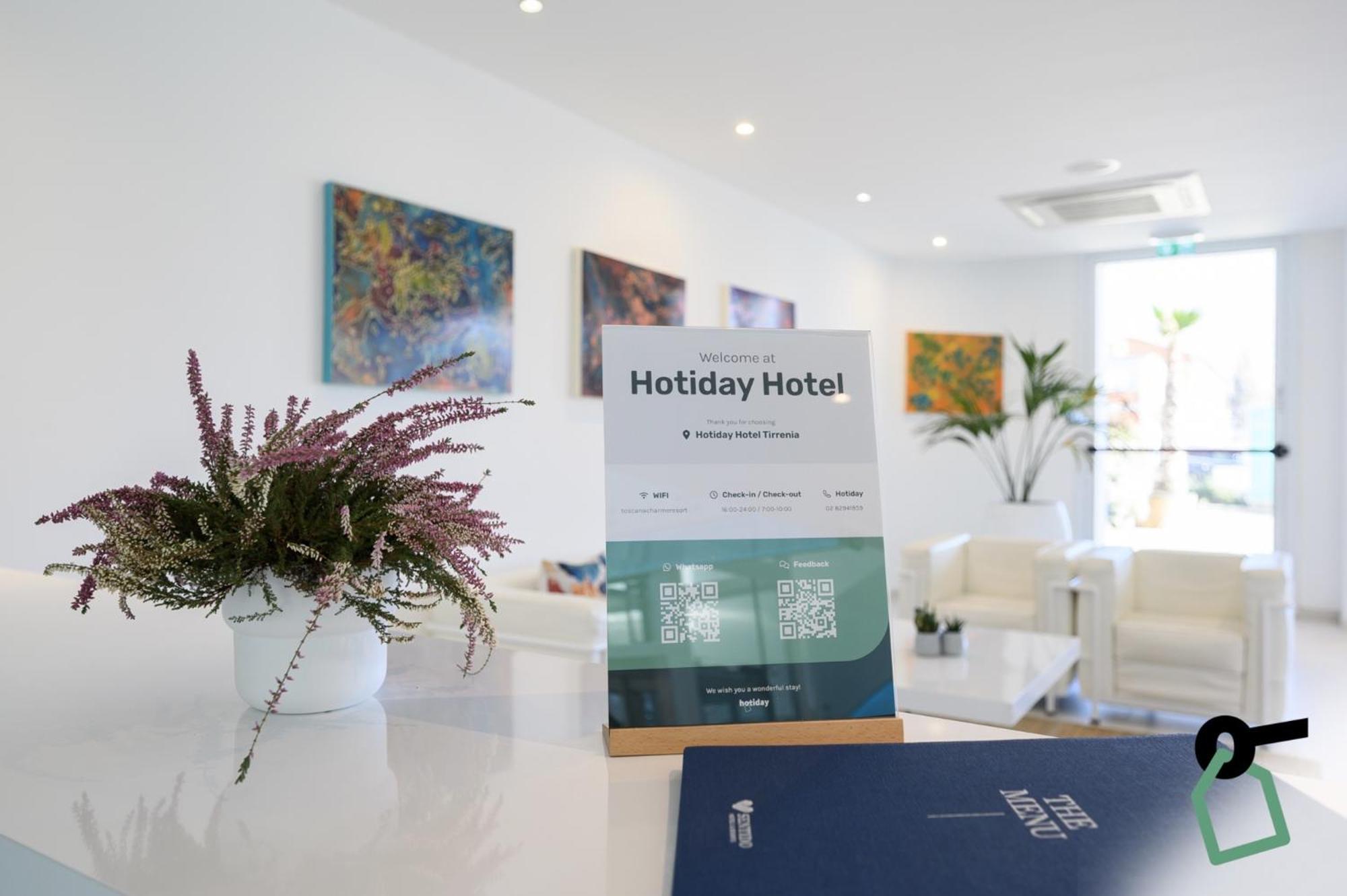 Hotel Hotiday Collection -